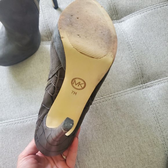 Michael Kors suede/leather booties. Size 7. - Picture 3 of 5